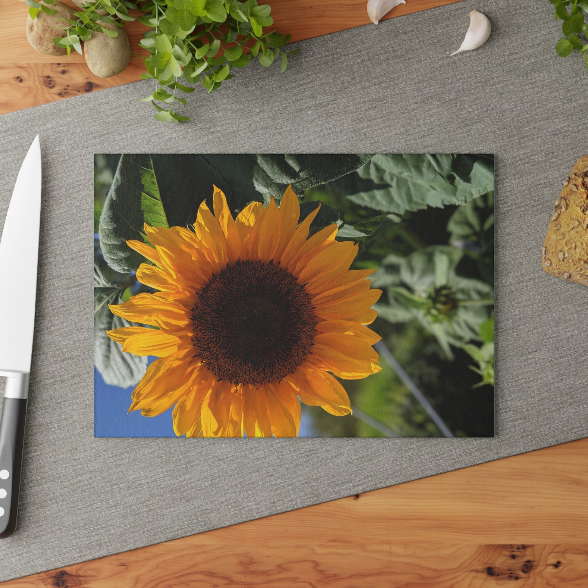 Sunflower Glass Cutting Board — Floral Kitchen Decor & Chopping Board